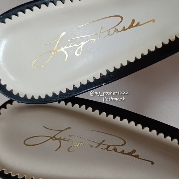 *𝓥𝓲𝓷𝓽𝓪𝓰𝓮 𝓛𝓾𝓬𝔂 𝓟𝓮𝓻𝓮𝓭𝓪 Patent Leather Vinyl Mule Heels M ⚫ - Picture 6 of 9